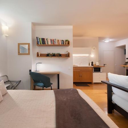 Bright, Cosy Studio Close To Glyfada Beach & Center Афины Экстерьер фото