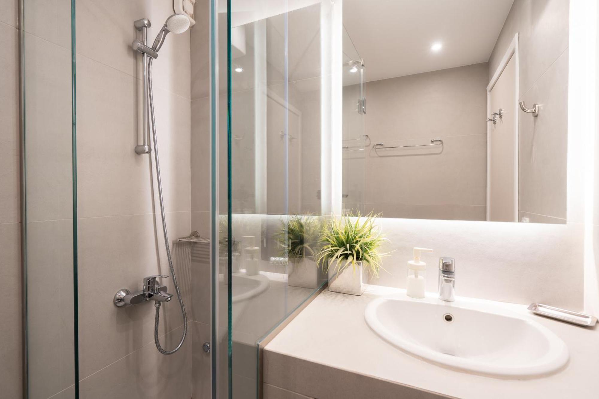 Bright, Cosy Studio Close To Glyfada Beach & Center Афины Экстерьер фото