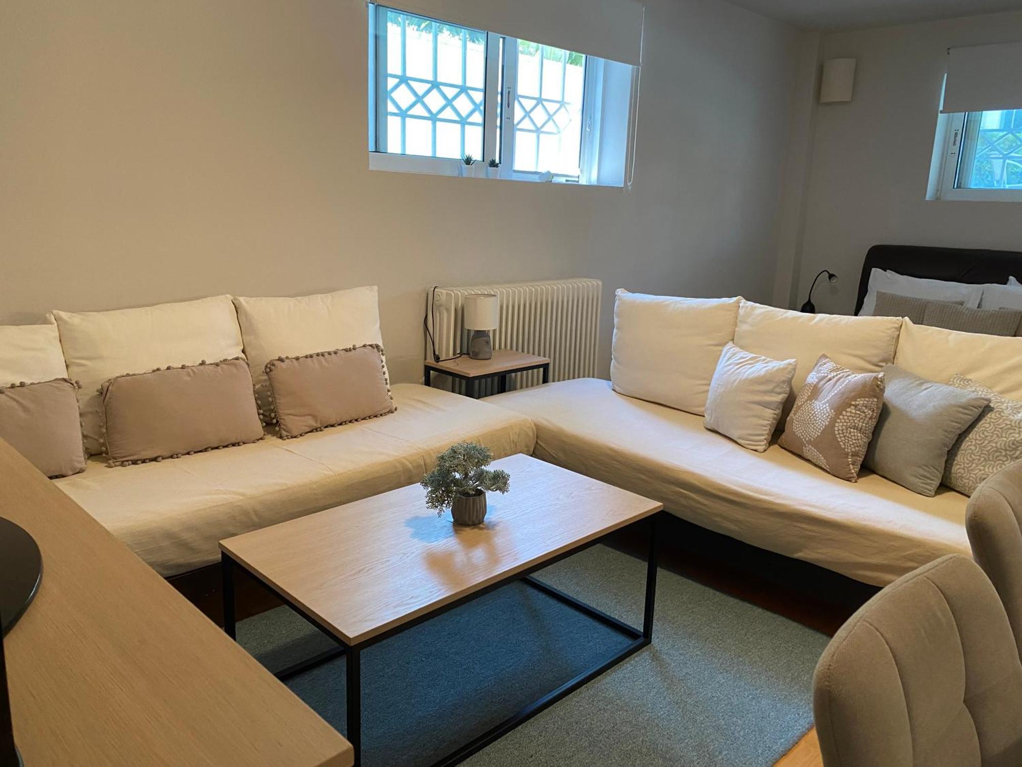 Bright, Cosy Studio Close To Glyfada Beach & Center Афины Экстерьер фото